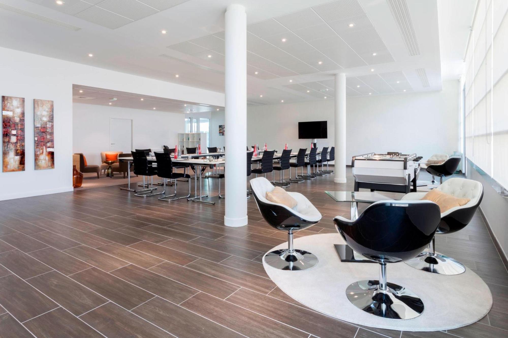 Ac Hotel By Marriott Paris Le Bourget Airport Dugny Exteriér fotografie