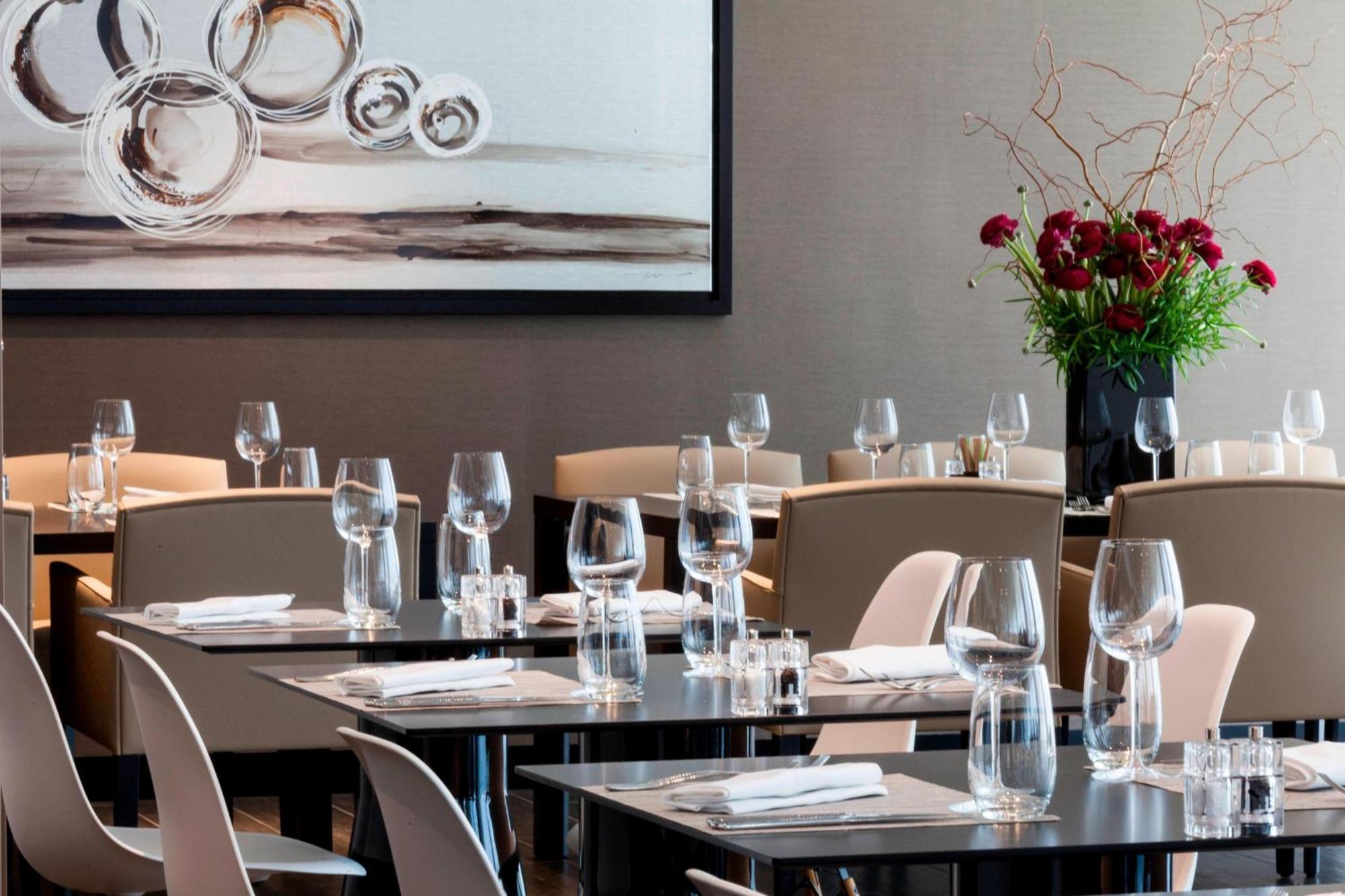 Ac Hotel By Marriott Paris Le Bourget Airport Dugny Exteriér fotografie
